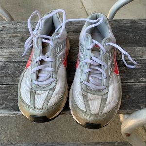 Nike woman’s running shoe